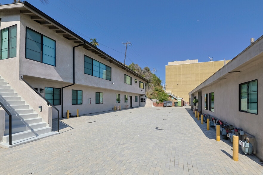 22227 Pacific Coast Hwy, Malibu, CA for sale - Building Photo - Image 2 of 76