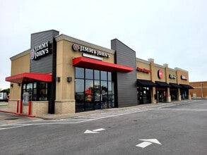 810 Nissan Dr, Smyrna, TN à louer Photo du bâtiment- Image 1 de 8