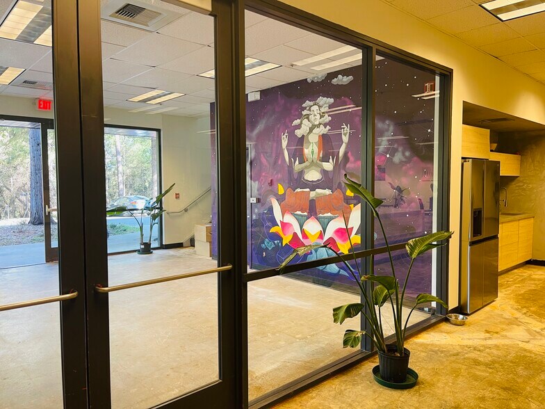 420 Providence Mine Rd, Nevada City, CA à louer - Photo du bâtiment - Image 2 de 17