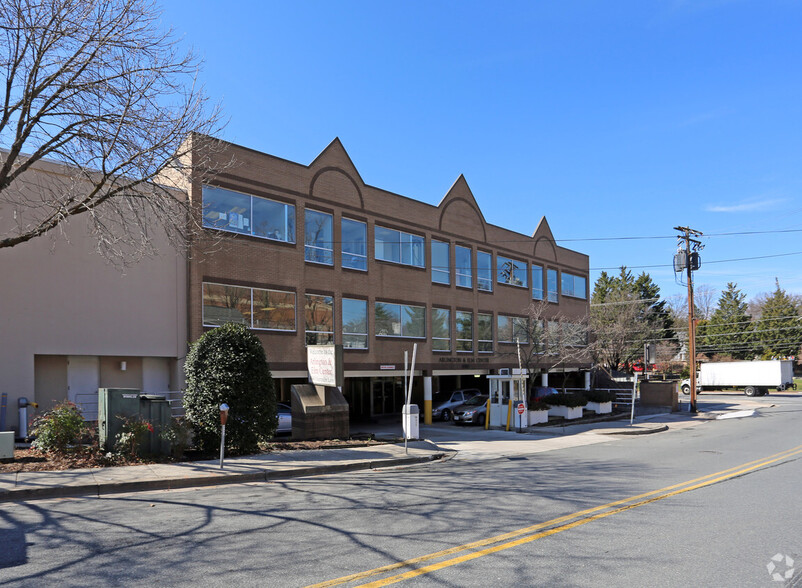 4940 Hampden Ln, Bethesda, MD for lease - Building Photo - Image 1 of 2