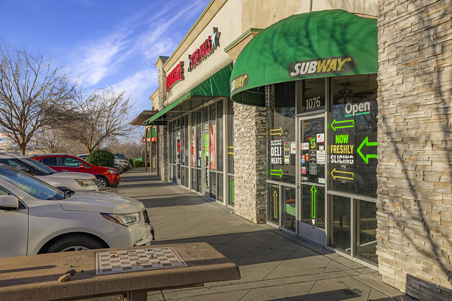 1060 S Main St, Red Bluff, CA for lease - Building Photo - Image 3 of 6