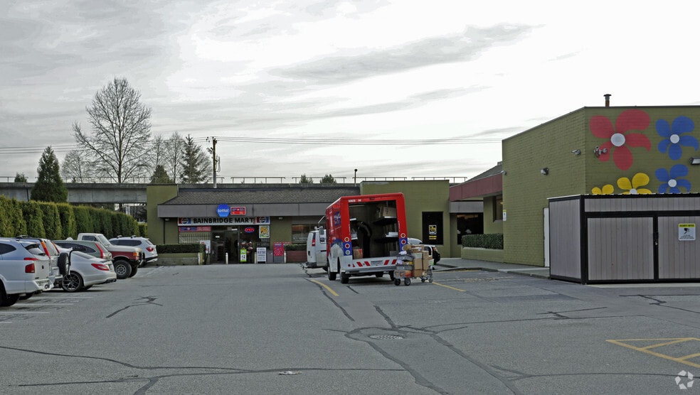 2840 Bainbridge Ave, Burnaby, BC for lease - Building Photo - Image 2 of 11