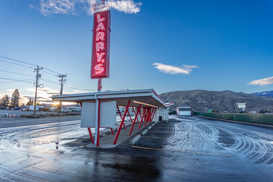 120 Rock Island Rd, East Wenatchee, WA à vendre - Photo du bâtiment - Image 3 de 11