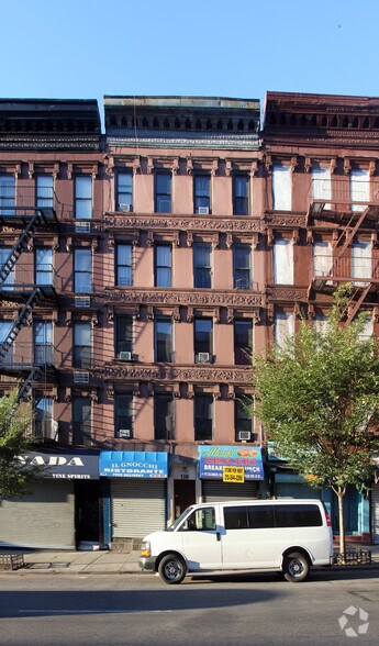 118 E 116th St, New York, NY à louer - Photo du bâtiment - Image 3 de 3