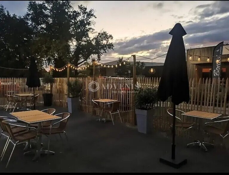 Retail in Mérignac for lease - Building Photo - Image 3 of 5