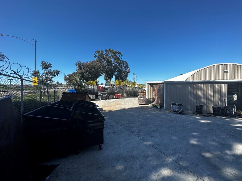 8181 Center St, La Mesa, CA à louer - Photo du bâtiment - Image 3 de 4