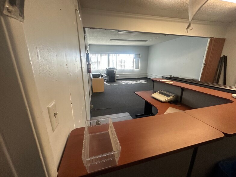 4307 Rosecrans Ave, Compton, CA à louer - Photo du bâtiment - Image 3 de 11