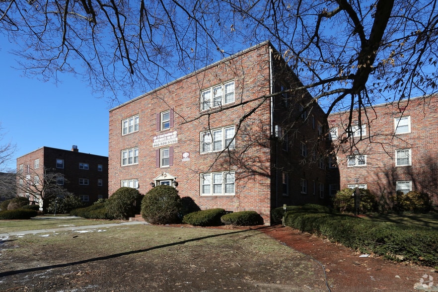 1 Woodland St, Hartford, CT à vendre - Photo du bâtiment - Image 2 de 5