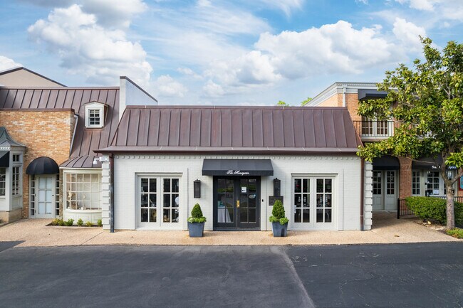 More details for 1601 W 38th St, Austin, TX - Retail for Lease