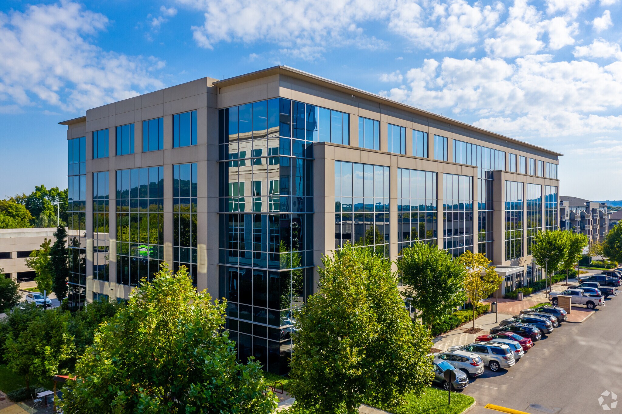 310 Seven Springs Way, Brentwood, TN for lease Primary Photo- Image 1 of 12