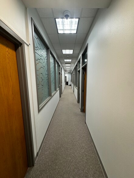 3201 W 7th Ave, Corsicana, TX for lease - Interior Photo - Image 3 of 5
