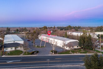 3388 State Highway 32, Chico, CA à louer Photo intérieure- Image 1 de 14