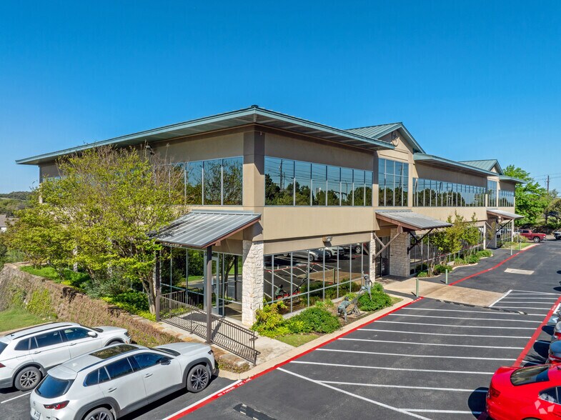 9433 Bee Caves Rd, Austin, TX à louer - Photo du bâtiment - Image 2 de 29