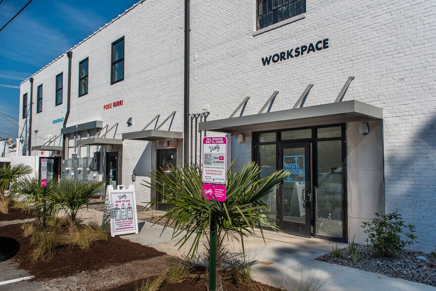 835 Savannah Hwy, Charleston, SC à louer - Photo du bâtiment - Image 3 de 7