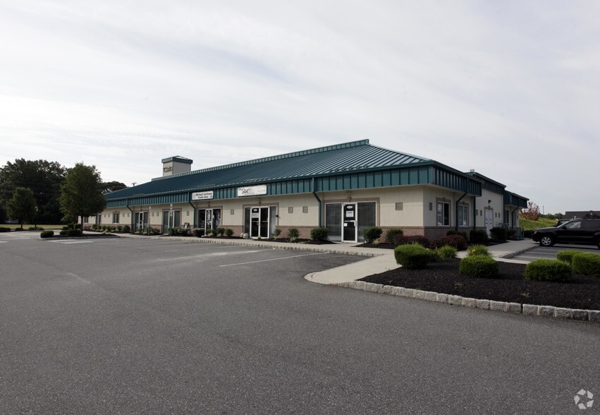 204 Grove Ave, Thorofare, NJ for lease - Building Photo - Image 3 of 27