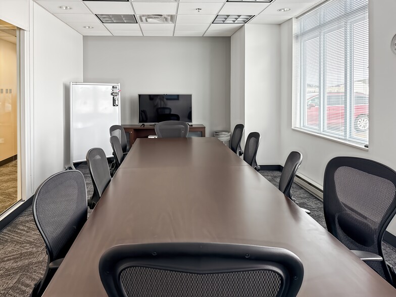 3523 45th St S, Fargo, ND for lease - Interior Photo - Image 2 of 17