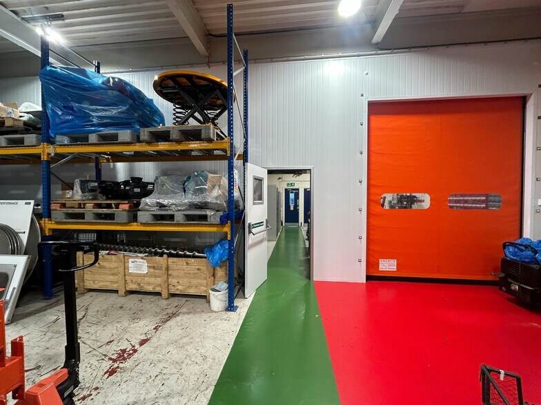 Units 23-32 Stapledon Road, Alwalton for lease - Building Photo - Image 3 of 19