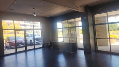 1609 landmark Dr, Cottage Grove, WI for lease Interior Photo- Image 2 of 2