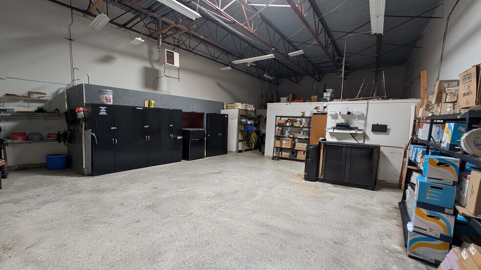 3250 Old Farm Ln, Commerce Township, MI à louer - Photo intérieure - Image 2 de 11