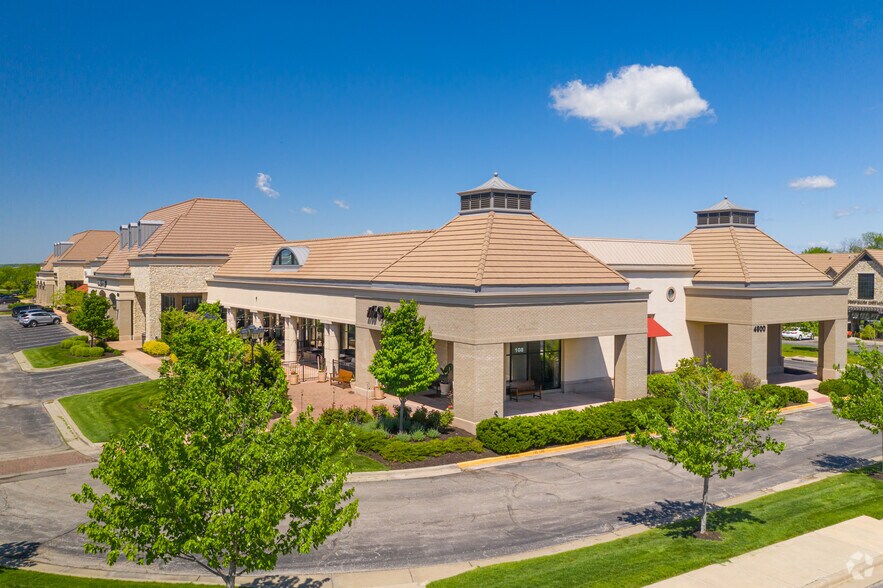 4850-4876 W 135th St, Leawood, KS à louer - Photo du bâtiment - Image 3 de 4