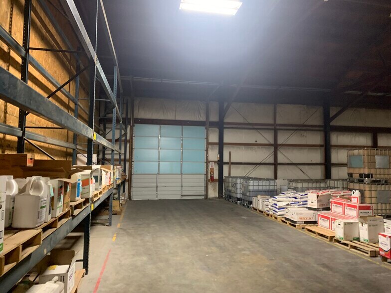 4505 E Boonville New Harmony Rd, Evansville, IN à louer - Photo intérieure - Image 3 de 7