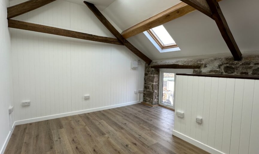 Pottery Rd, Newton Abbot for lease Interior Photo- Image 1 of 4