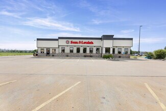 Plus de détails pour 2150 N State St, Iola, KS - Commerce de détail à louer