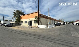 Plus de détails pour 15225 Stagg St, Van Nuys, CA - Industriel à louer
