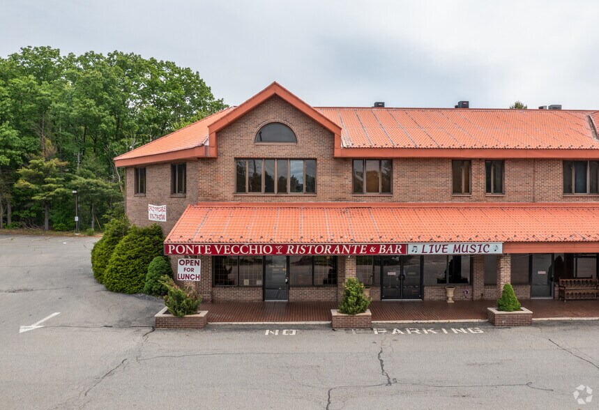 435 Newbury St, Danvers, MA à louer - Photo du bâtiment - Image 2 de 13