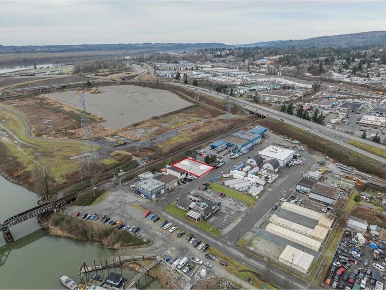 6997-7001 Bridge St, Mission, BC for sale - Building Photo - Image 2 of 2