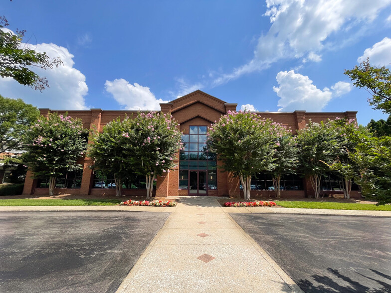 215 Jamestown Park Dr, Brentwood, TN for lease - Building Photo - Image 1 of 5