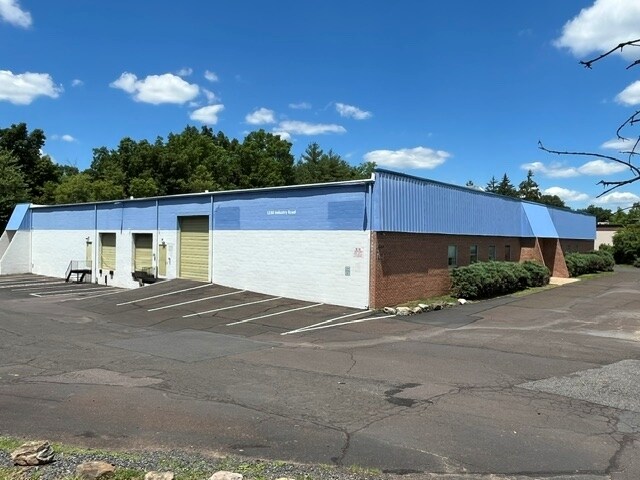 1330 Industry Rd, Hatfield, PA à louer Photo principale- Image 1 de 16
