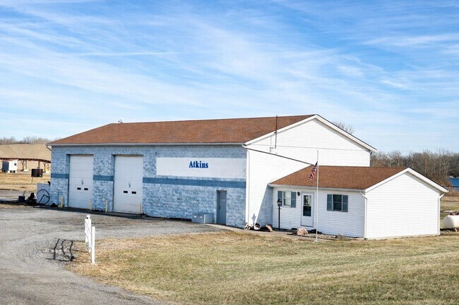 Plus de détails pour 2598 S State Road 121, Connersville, IN - Industriel à vendre