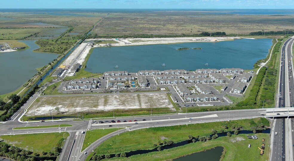 Stadium Pky, Rockledge, FL à louer - Aérien - Image 3 de 5