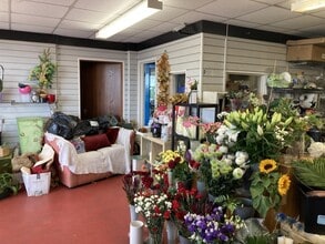 6 Ridgeway Rd, Sheffield for lease Interior Photo- Image 2 of 4