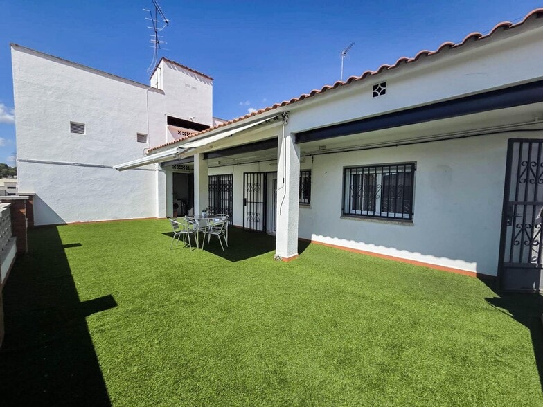 Retail in Rubí, Barcelona for sale - Building Photo - Image 3 of 20