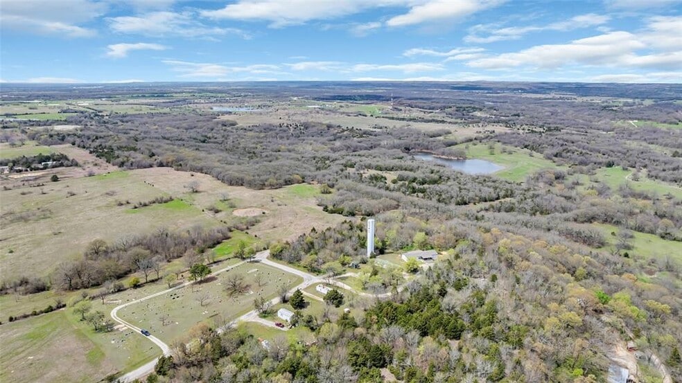 Berwyn Lane, Ardmore, OK for sale - Building Photo - Image 2 of 7