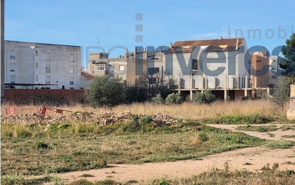 Carrer de Santa Quiteria, 76, Vila-real, Castellón for sale - Building Photo - Image 2 of 7