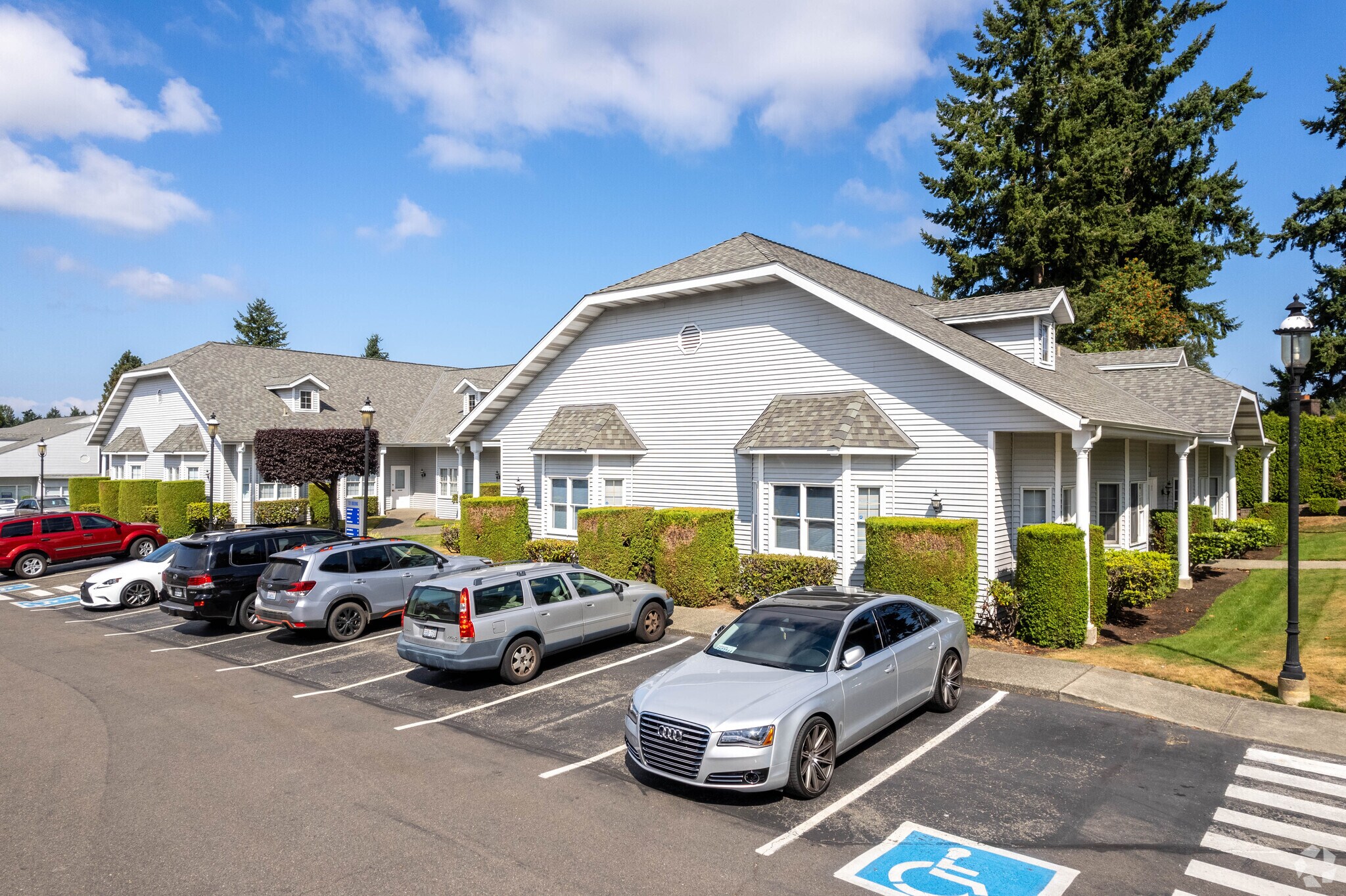 720 S 320th St, Federal Way, WA à vendre Photo principale- Image 1 de 16