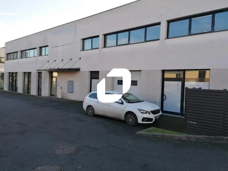 88 Rue Henri Depagneux, Limas à louer - Photo du bâtiment - Image 3 de 34