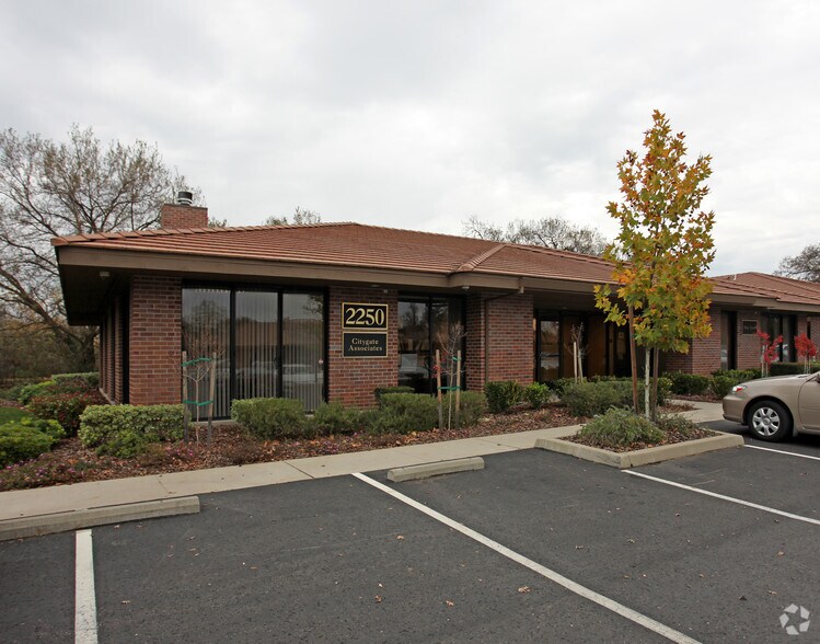2250 E Bidwell, Folsom, CA for lease - Building Photo - Image 2 of 17