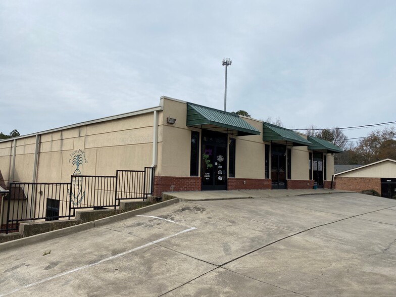 3827 Broad River Rd, Columbia, SC for lease - Building Photo - Image 2 of 11