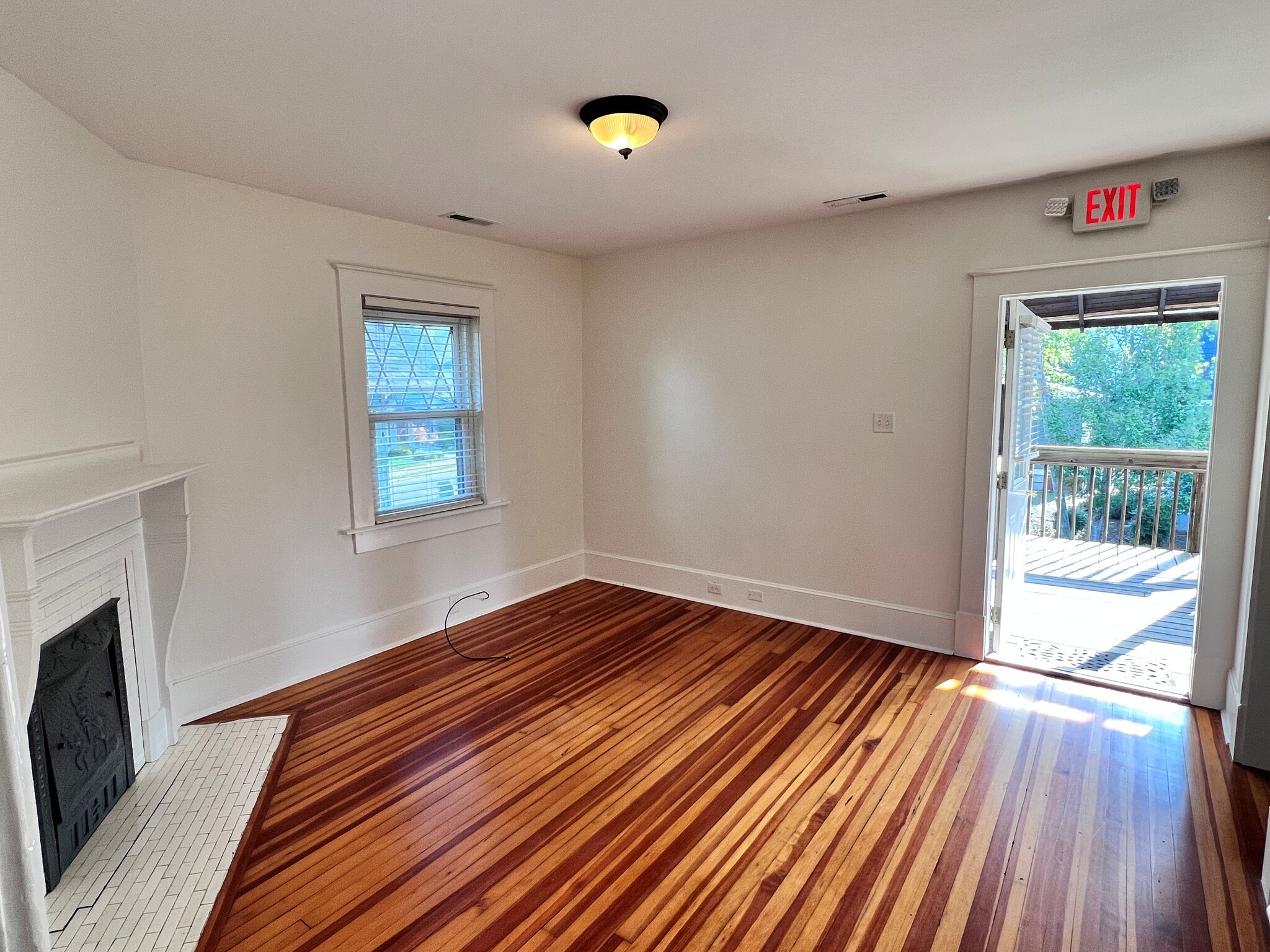 141 Merrimon Ave, Asheville, NC for lease Interior Photo- Image 1 of 6
