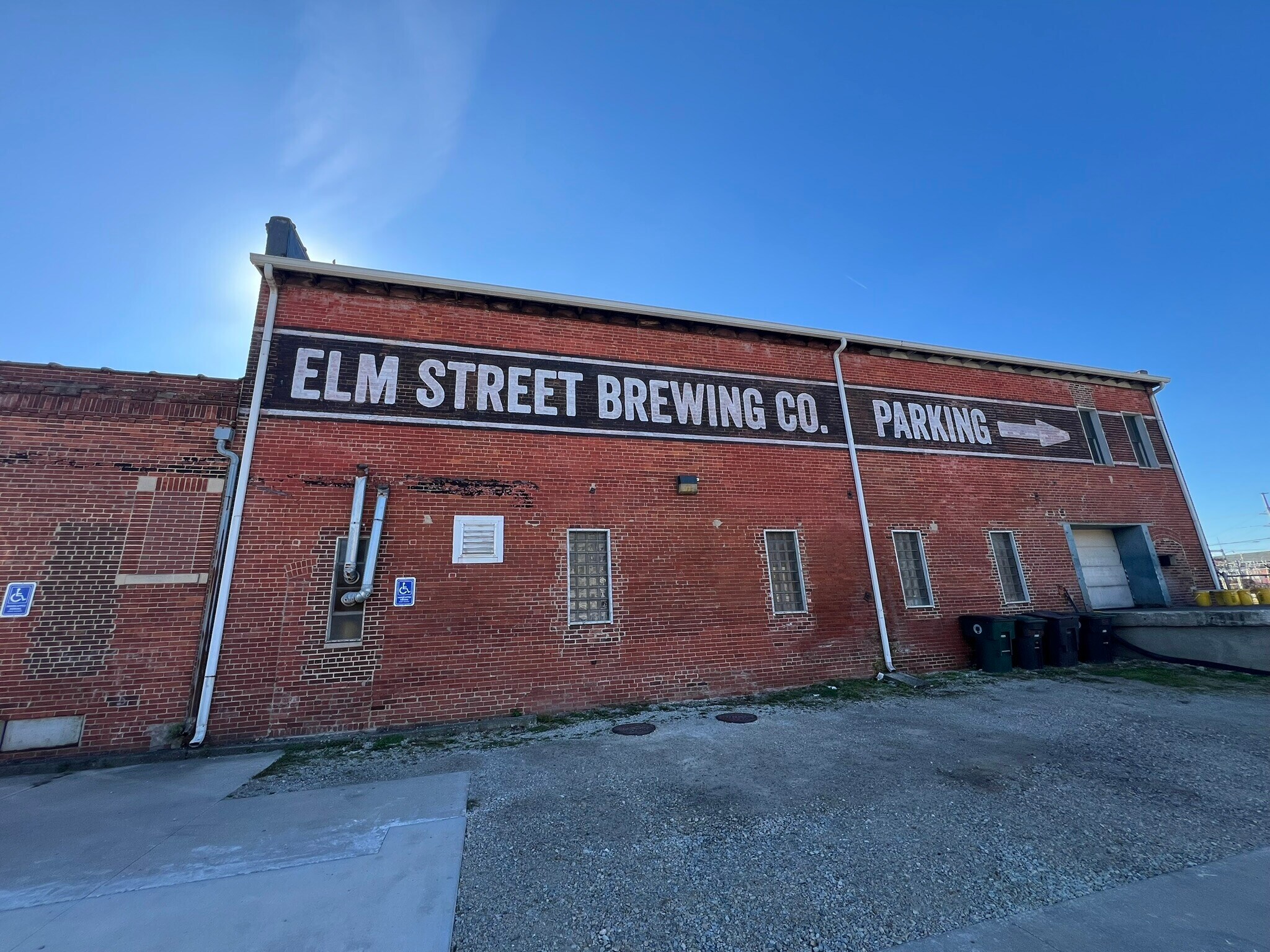 519 N Elm St, Muncie, IN à vendre Photo du bâtiment- Image 1 de 14