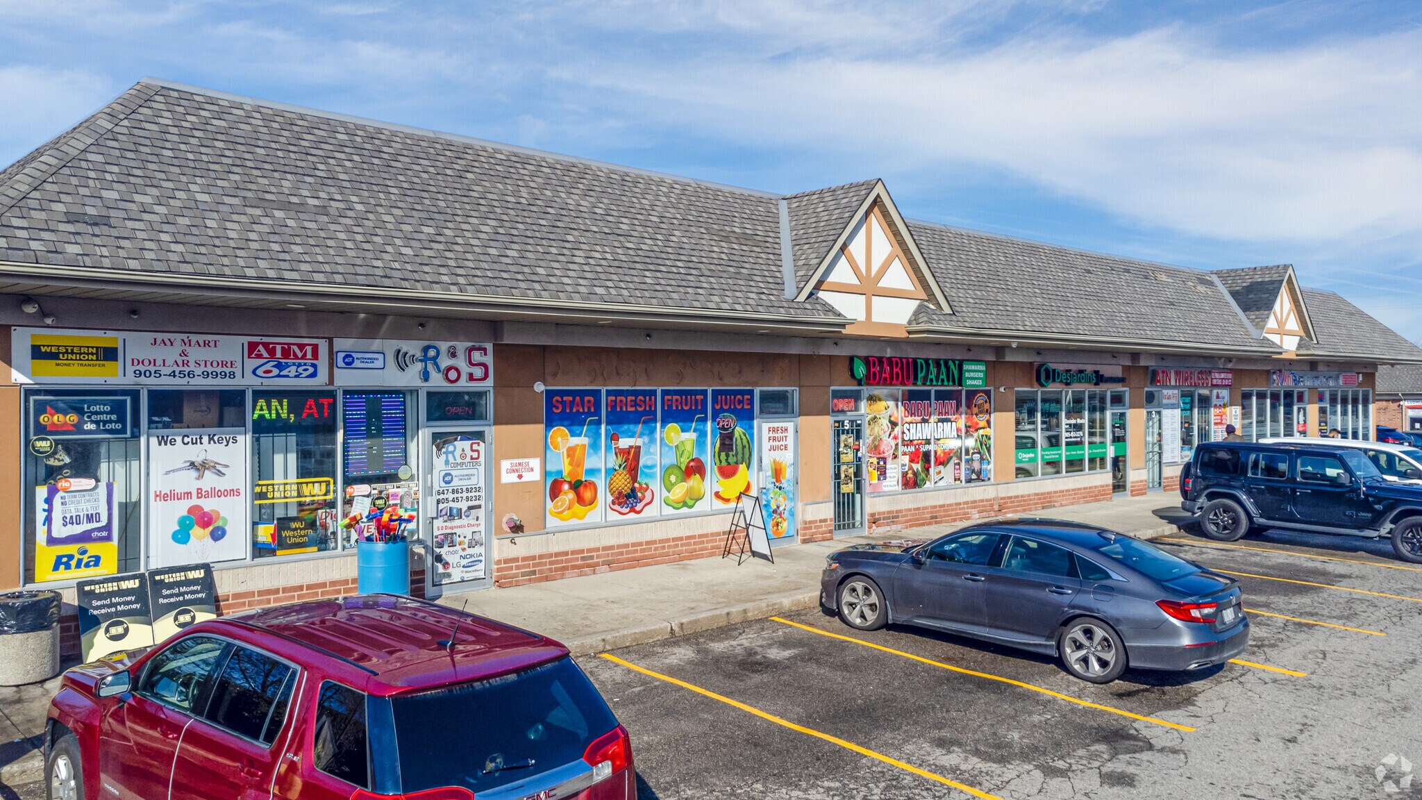 519 Ray Lawson Blvd, Brampton, ON à vendre Photo principale- Image 1 de 1