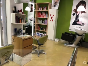 Retail in Madrid, Madrid for lease Interior Photo- Image 2 of 8