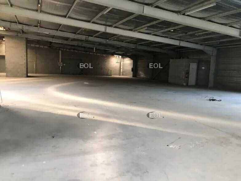 Bureau dans Aubagne à louer - Photo intérieure - Image 2 de 4