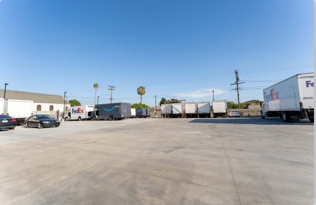 1322 W Compton Blvd, Compton, CA for lease - Building Photo - Image 3 of 11