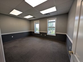 23076 Three Notch Rd, California, MD for lease Interior Photo- Image 2 of 7