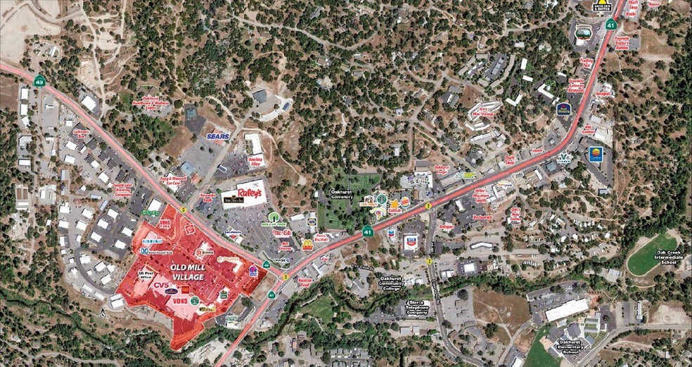 40032-40050 Highway 41, Oakhurst, CA for lease - Building Photo - Image 1 of 1